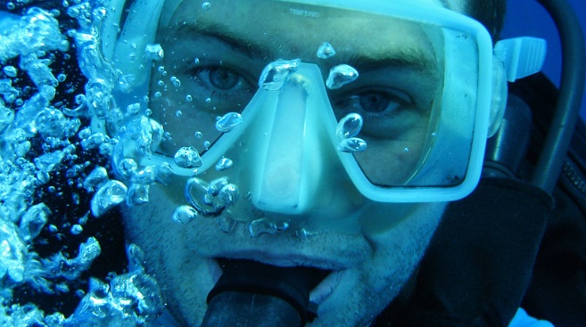 Scuba Diving: Prescription Mask or Contact Lenses