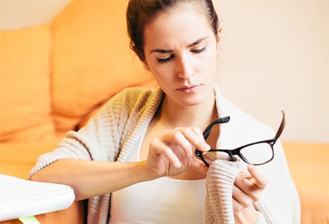 5 Tips That Will Make Your Eyeglasses Last Longer